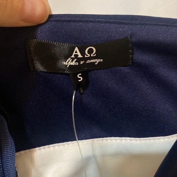 Alpha & Omega striped Romper - Picture 4 of 5